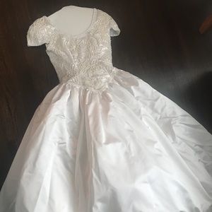 Wedding dress